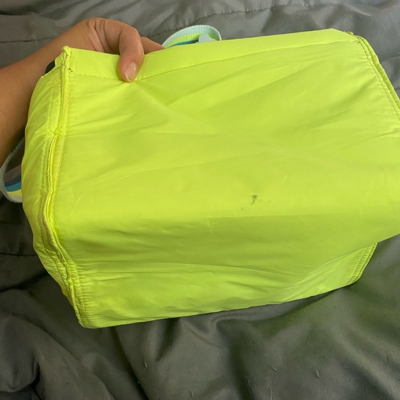 PINK lunch box - Picture 5 of 6